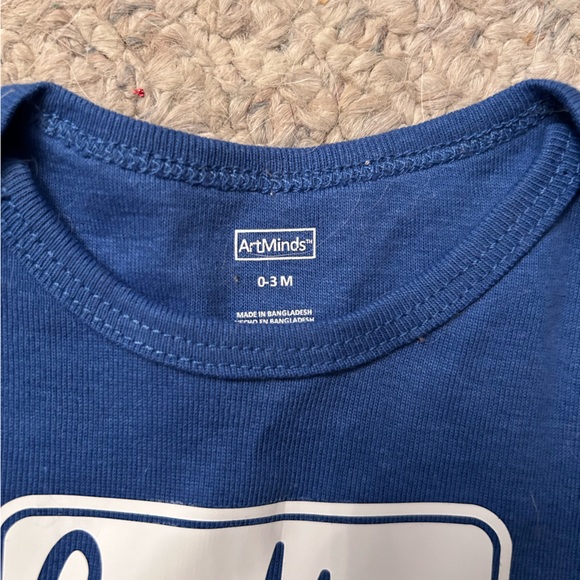 Cute NEwborn Onsie - Picture 2 of 2